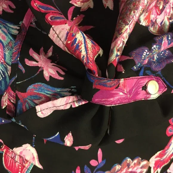 BonWorth Women's Gold Button Front Blingy Floral Tunic V-neck 3/4 Sleeves - Picture 6 of 11